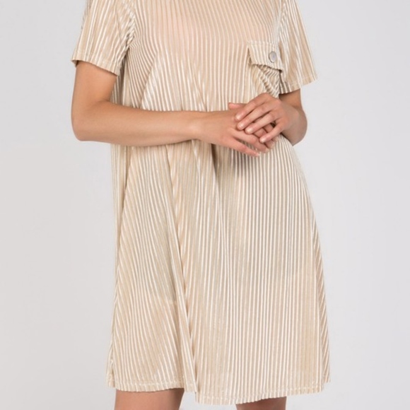 Vanilla velvet tee shirt dress with pocket - Picture 2 of 2